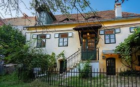 Casa Josef Bacon - La Strada -
